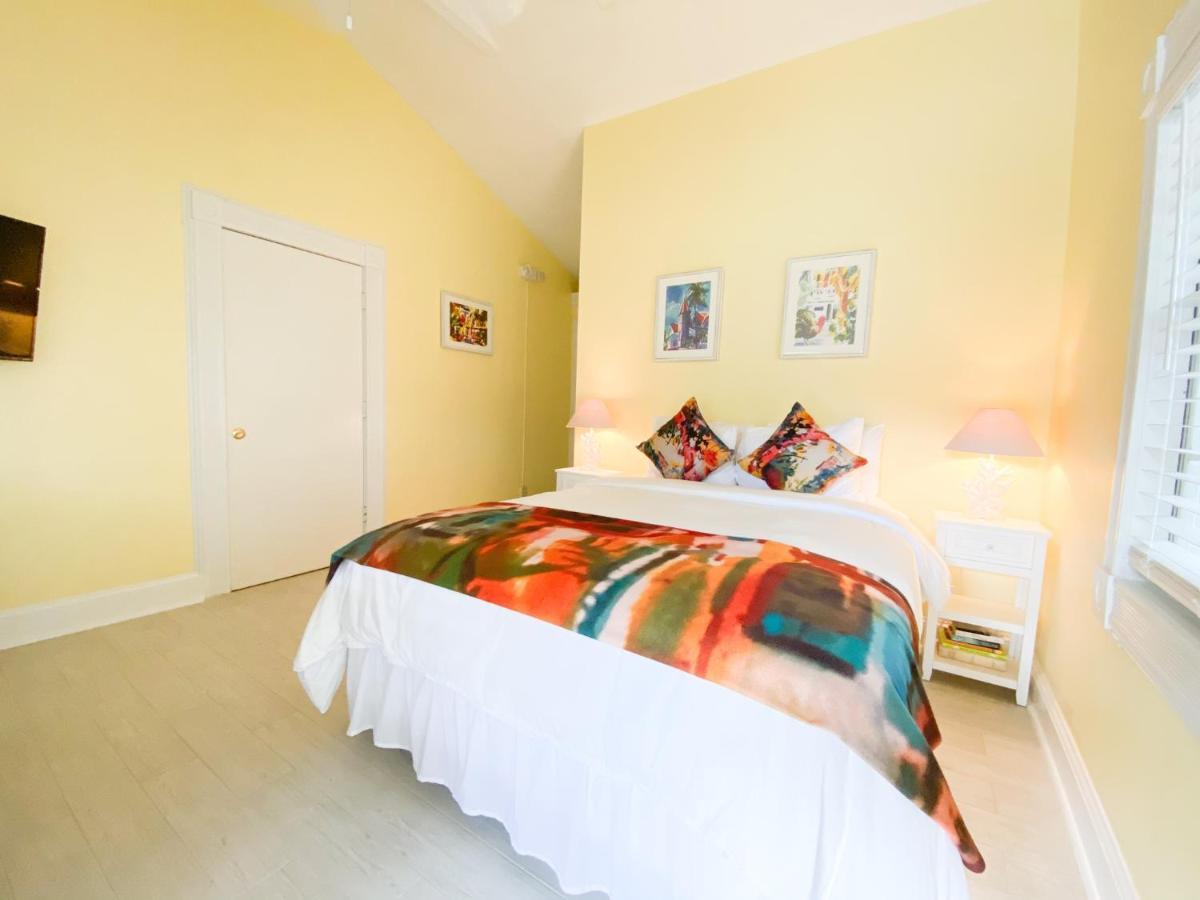 Authors Key West Guesthouse エクステリア 写真