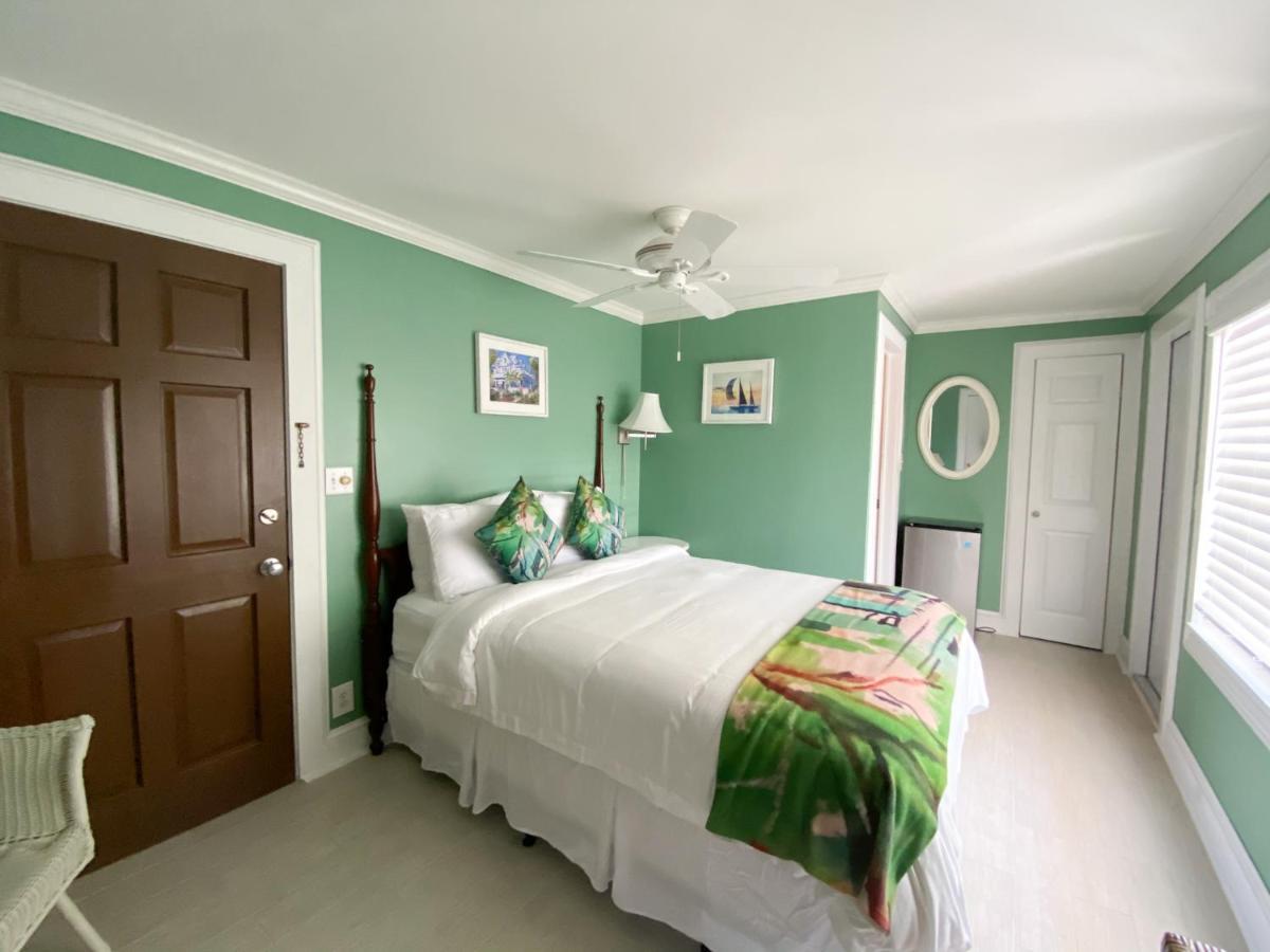 Authors Key West Guesthouse エクステリア 写真
