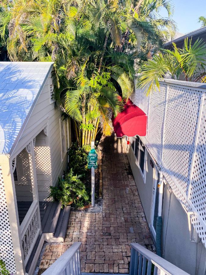 Authors Key West Guesthouse エクステリア 写真