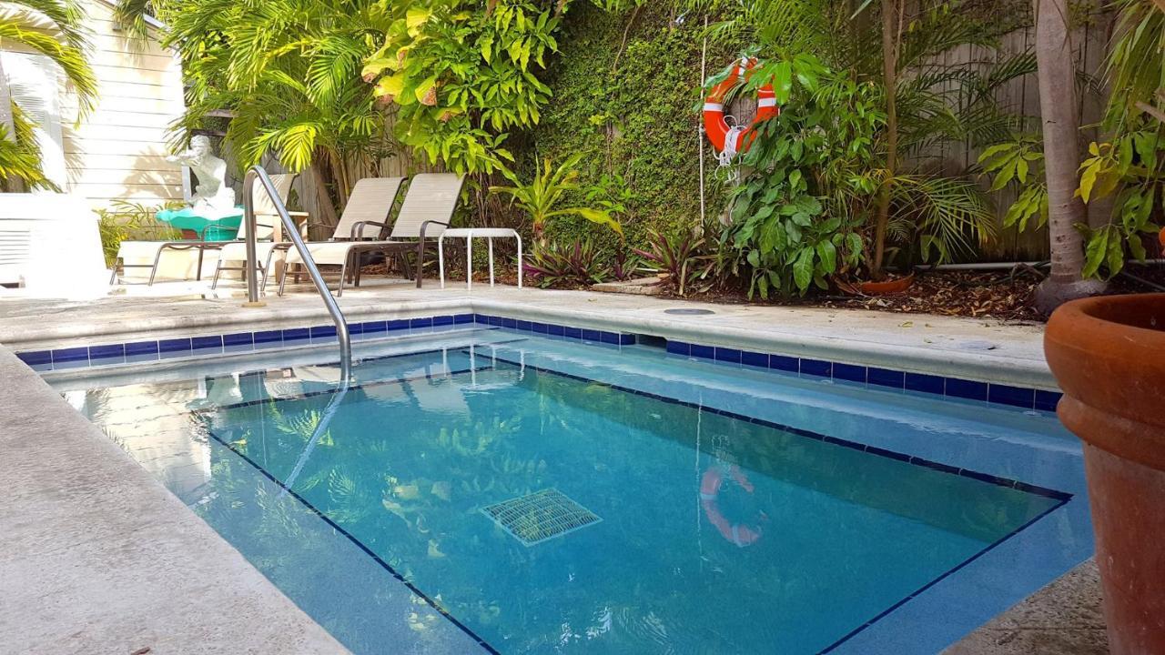 Authors Key West Guesthouse エクステリア 写真